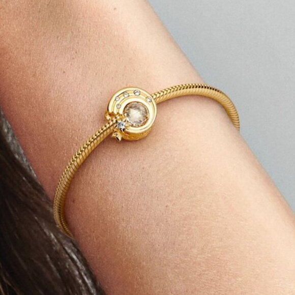 Pandora Sparkling Shooting Star Charm - Picture 5 of 5